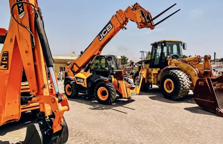 Complete Guide to Heavy Machinery Equipment in UAE