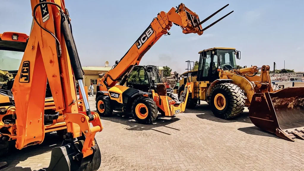 Complete Guide to Heavy Machinery Equipment in UAE